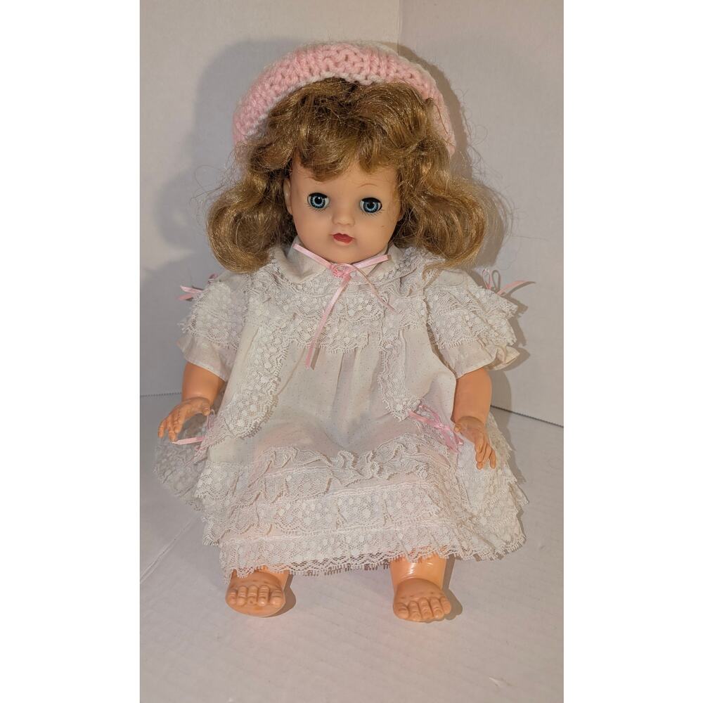 Vintage 1950's Ideal Big Beautiful Baby Doll Oil Cloth Body